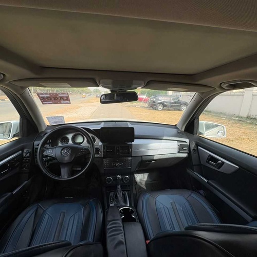 Mercedes Benz GLK350 2009 for Sale In Abuja