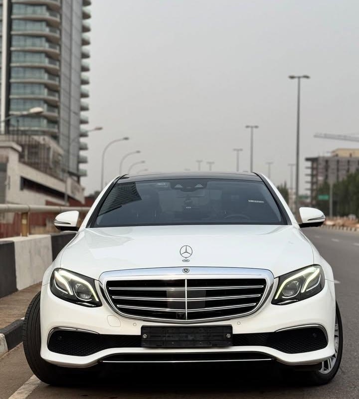 MERCEDES E400 IN ABUJA image