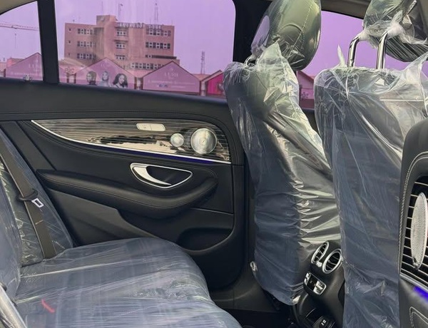 MERCEDES E400 IN ABUJA