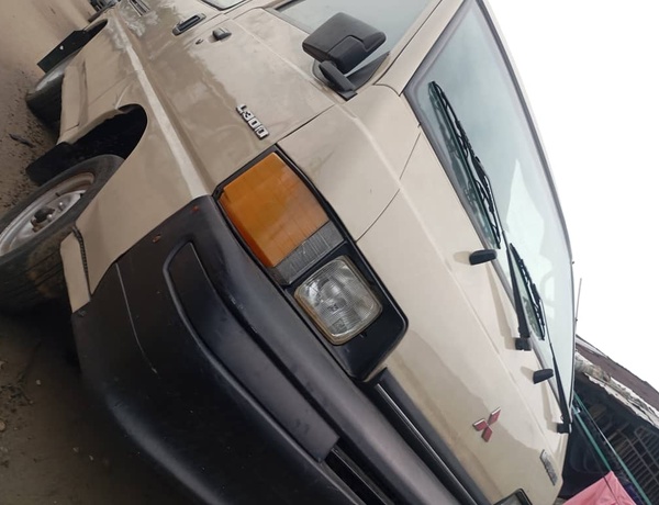 Mitsubishi L300 2004 for Sale In Port Harcourt