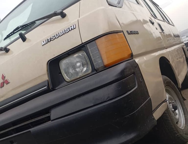 Mitsubishi L300 2004 for Sale In Port Harcourt