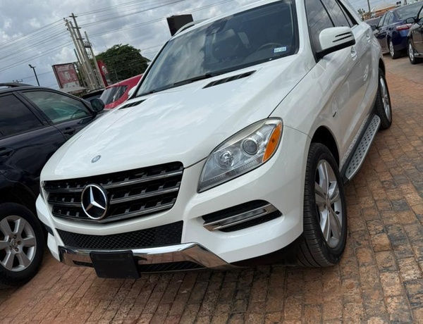 Foreign Used Mercedes Benz ML 350 2013  for Sale In Edo State