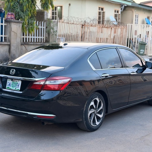 NEATLY USED 2016 HONDA ACCORD EXL FOR SALE IN ABUJA