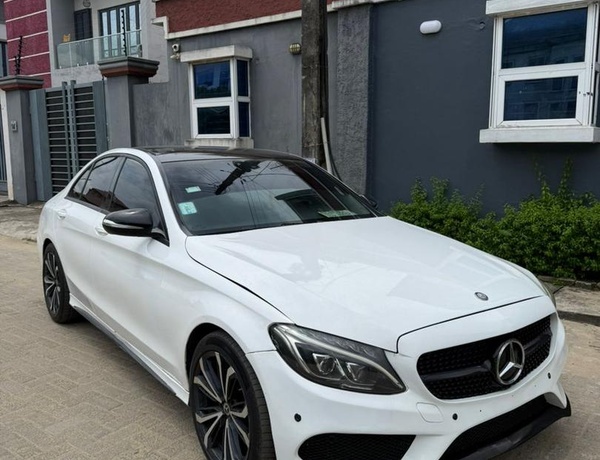Mercedes Benz C300 2015 for Sale In Lagos