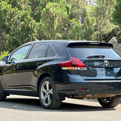 New Entry✨ Foreign Used 2014 Toyota VENZA LE for Sale In Abuja