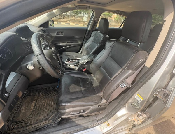 Nigerian Used  Acura ILX 2014 for Sale In Abuja