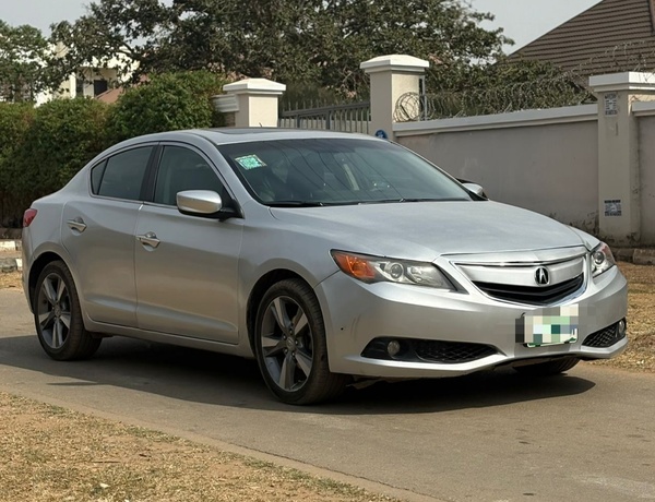 Nigerian Used  Acura ILX 2014 for Sale In Abuja