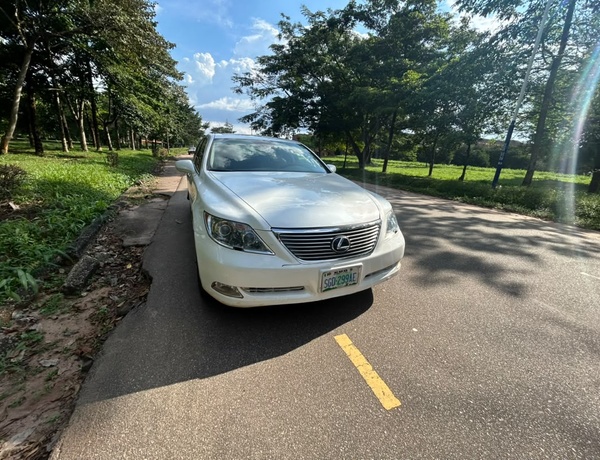 Nigerian used Lexus LS460 2008