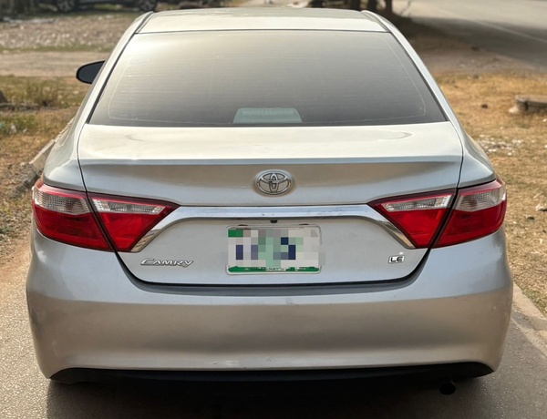 Nigerian Used Toyota Camry 2016 model for Sale In Abuja