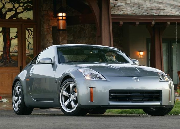 Nissan 350Z logo Image