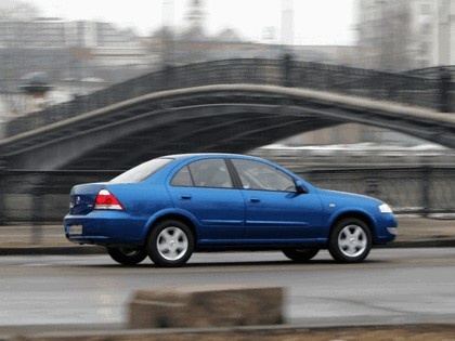 Nissan Almera image 5