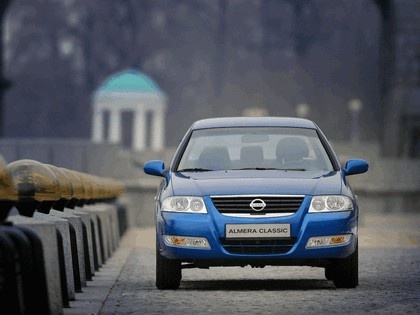 Nissan Almera