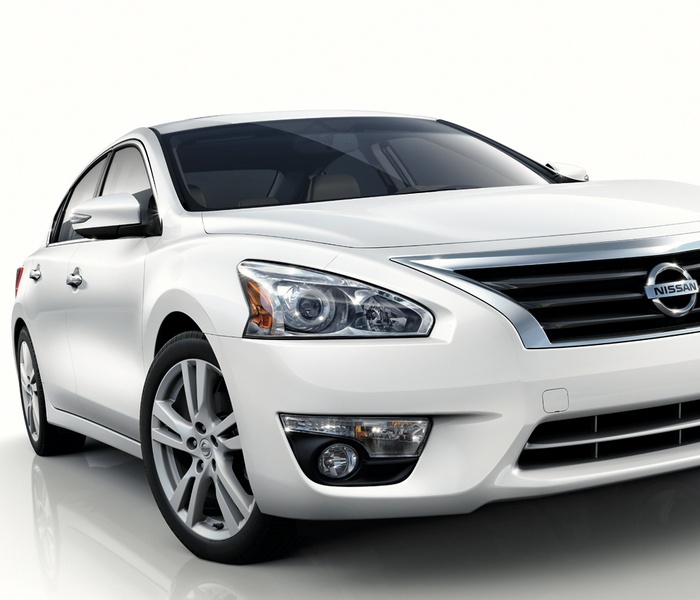 Nissan Altima logo Image