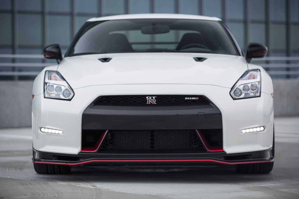 Nissan GT-R