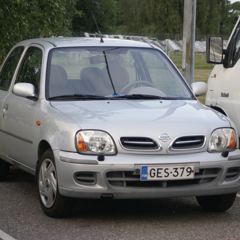 2001 Nissan Micra