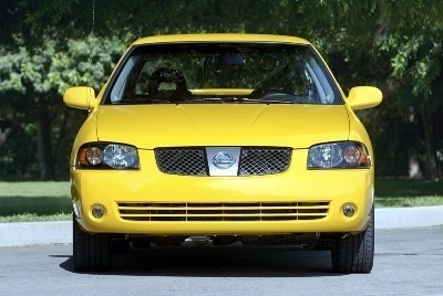Nissan Sentra SE-R image 3