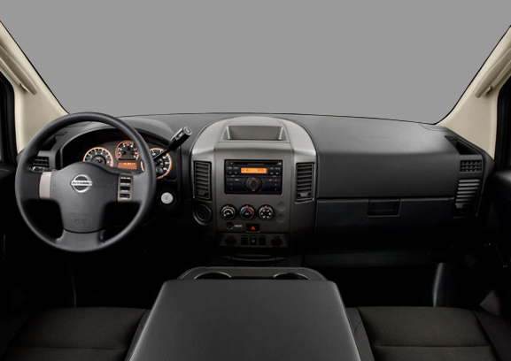 Nissan Titan image 3