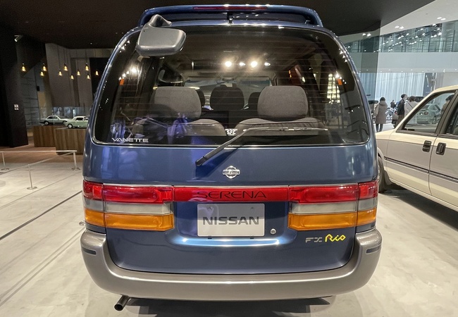 Nissan Vanette image 2