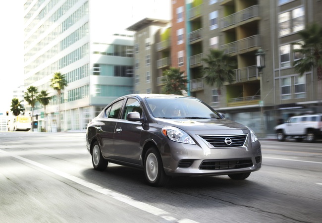 Nissan Versa image 5