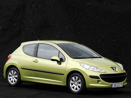 Peugeot 207 image 3