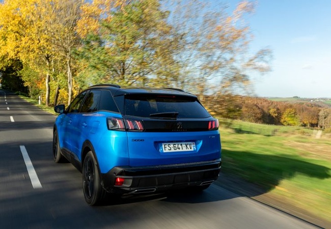 Peugeot 3008 image 2