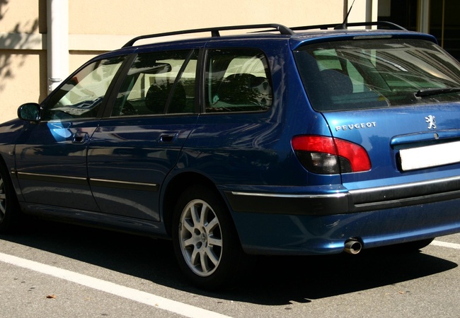 Peugeot 406 image 4
