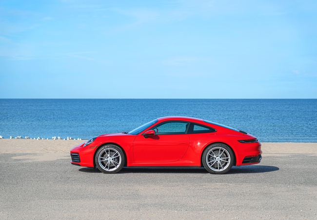 Porsche 911 Carrera image 5
