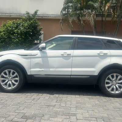 Range Rover Evoque in Lekki phase 1