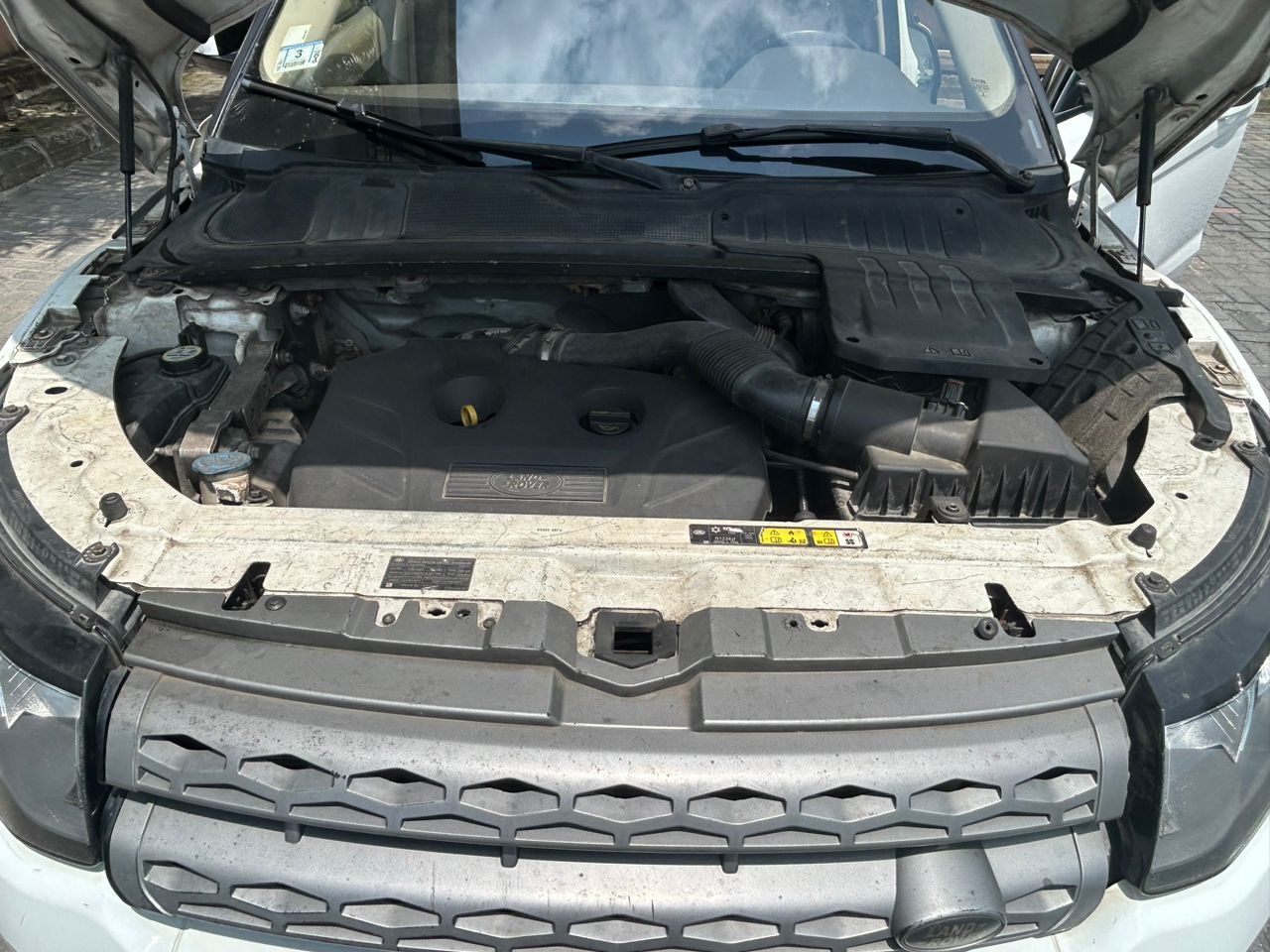 Car Image 11