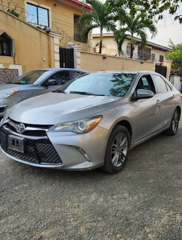 Reg 2015 Toyota Camry Sport for Sale In Lagos image