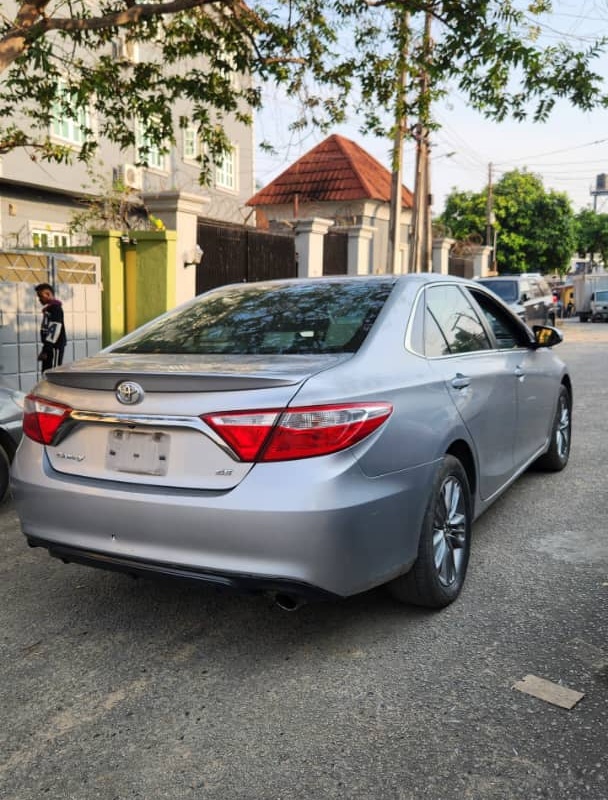 Reg 2015 Toyota Camry Sport for Sale In Lagos image