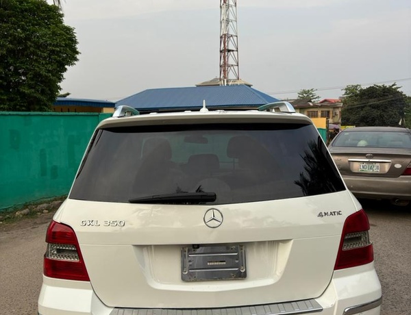Registered Benz GLK 350 2012 in Yaba