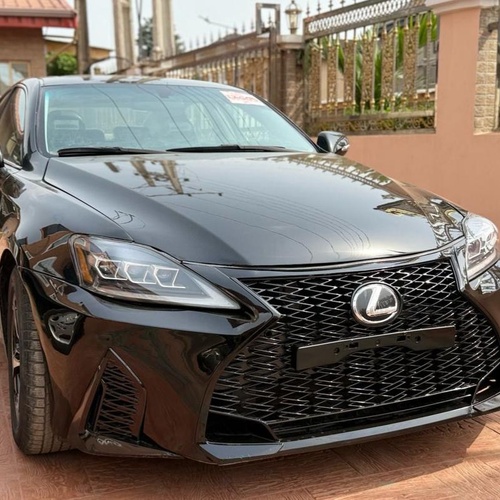 Registered Lexus is250 2009