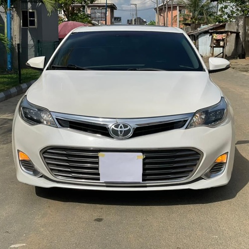 Sharp 2014 Toyota Avalon XLE for Sale In Rivers