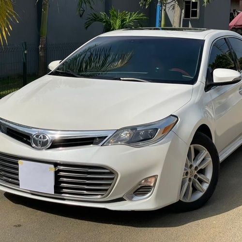Sharp 2014 Toyota Avalon XLE for Sale In Rivers