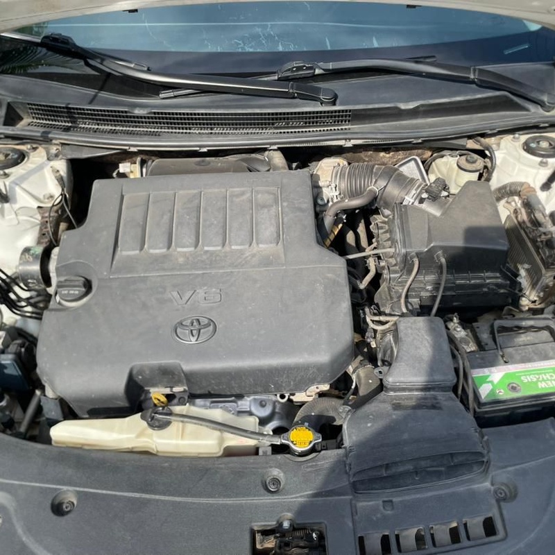 Sharp 2014 Toyota Avalon XLE for Sale In Rivers image