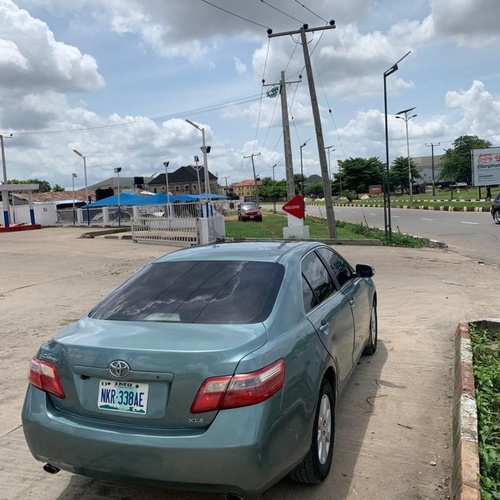 Slightly Used 2009 Toyota Camry Spider XLE for Sale In Imo 
