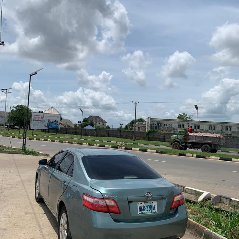 Slightly Used 2009 Toyota Camry Spider XLE for Sale In Imo  image