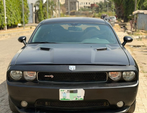 Standard Registered 2013 Dodge Challenger For Sale In Abuja