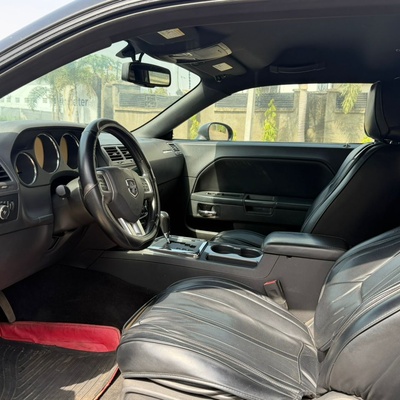 Standard Registered 2013 Dodge Challenger For Sale In Abuja
