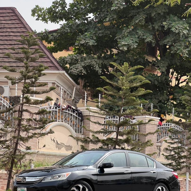 SUPER CLEAN 2017 HONDA ACCORD EXL DUTY ORIGINAL DOCUMENTS image