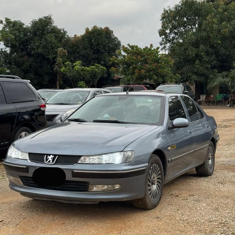 SUPER CLEAN AUTOMATIC PEUGEOT 406 FOR SALE IN ABUJA image