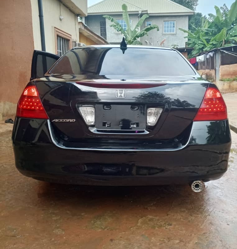 SUPER SWEET HONDA ACCORD DC 2005 image