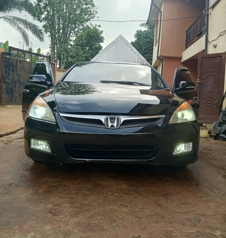 SUPER SWEET HONDA ACCORD DC 2005 image