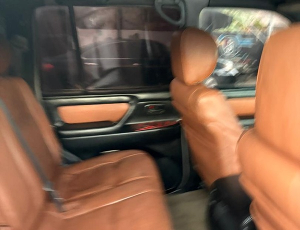 TOKS GRADE 2003 UPGRADE TO 2022 LAND CRUISER AVAILABLE IN PH