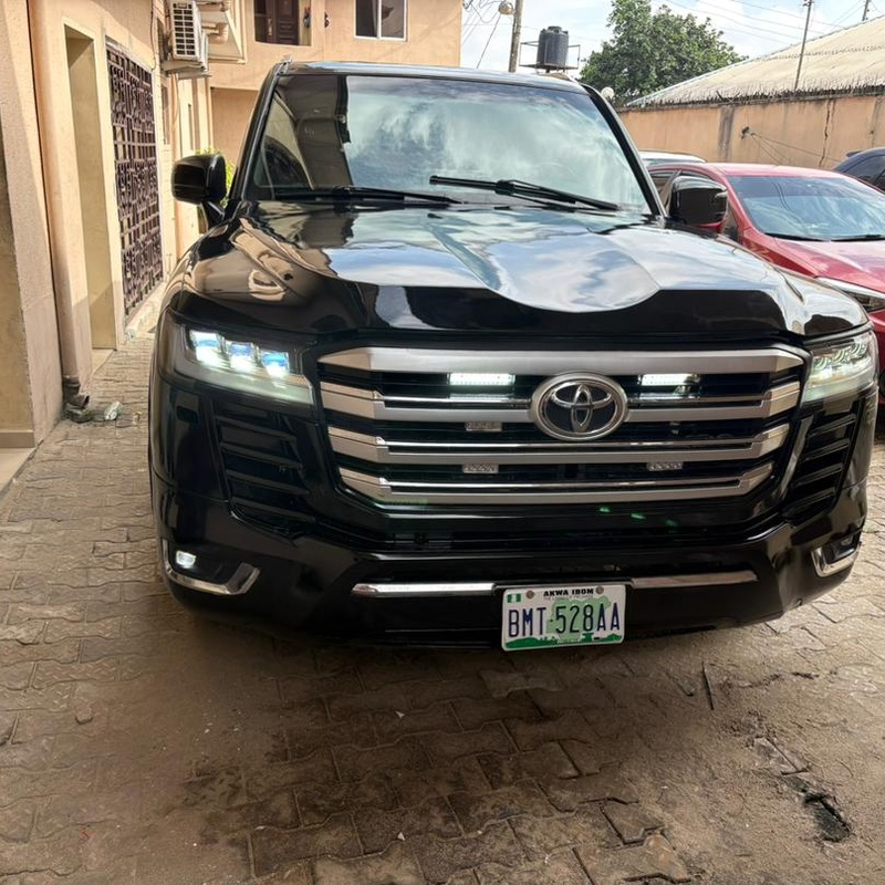 TOKS GRADE 2003 UPGRADE TO 2022 LAND CRUISER AVAILABLE IN PH image