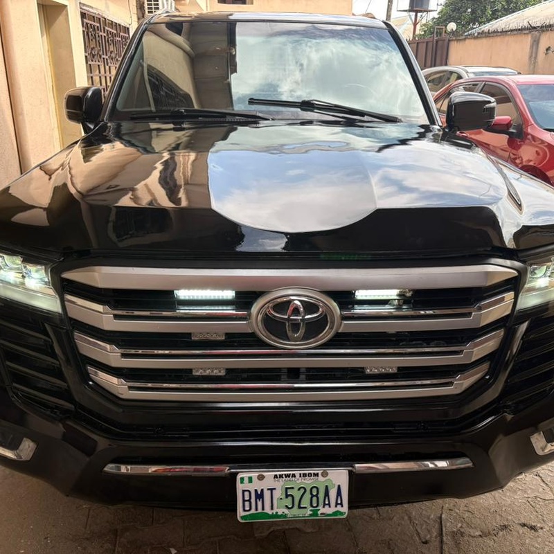 TOKS GRADE 2003 UPGRADE TO 2022 LAND CRUISER AVAILABLE IN PH image