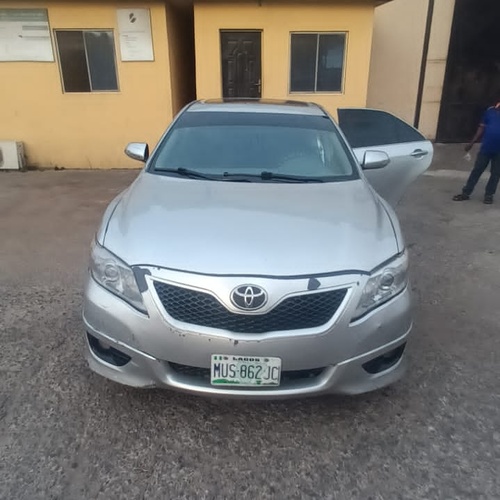 TOKS GRADE 2008 CAMRY SPORTS AVAILABLE IN AJAO ESTATE LAGOS