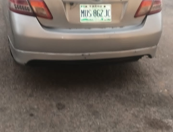 TOKS GRADE 2008 CAMRY SPORTS AVAILABLE IN AJAO ESTATE LAGOS
