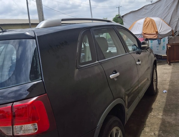 TOKS GRADE 2012 KIA SORENTO AVAILABLE IN PH